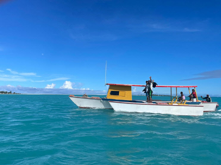 Terau Travel Kiribati, Kiribati